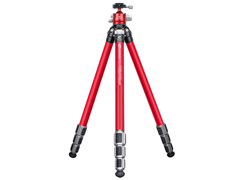 雲台セットモデル「LA-324CL+LH-40R（FR）」。付属の雲台も赤色で統一されている