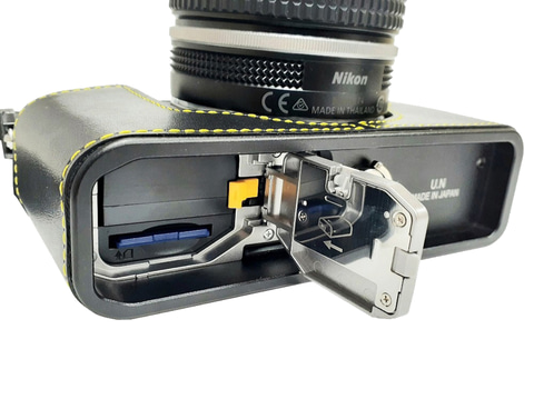 新品 本革カメラケースとシューカバー nikon zf ZF用 Amazon.co.jp: 対応 Nikon ニコン Zf 専用 カメラケース カメラ