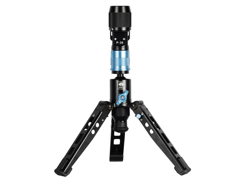 P-36と補助脚を組み合わせた様子