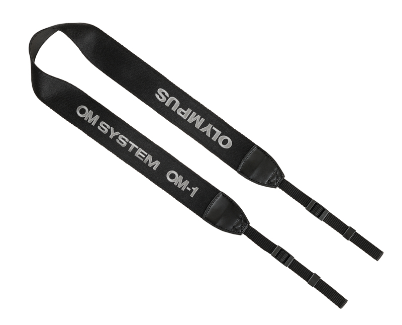 カメラに付属するストラップとボディキャップ