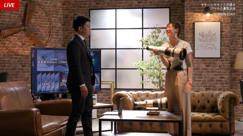 片手で持てる軽さをアピール