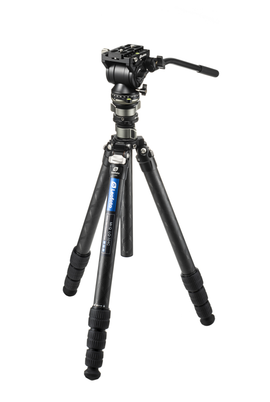 ハイエンドカーボン三脚LQ-324Cに、ビデオ雲台のBV-10をセット。さらにレベリングベースのLB-60Nを加えることで、最強の流し撮りシステムができあがる