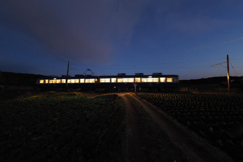 1/30秒で銚子電鉄を撮影