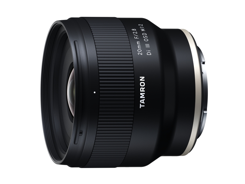 対象製品のひとつ「20mm F/2.8 Di III OSD M1:2」
