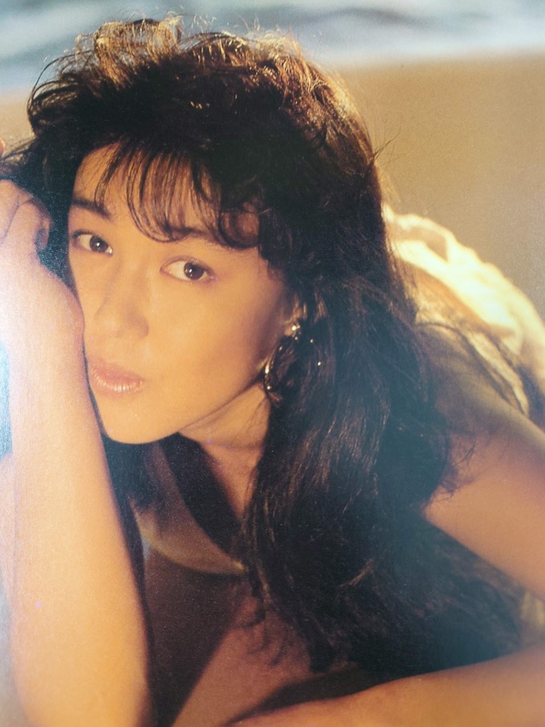 写真集「しのぶあい」（近代映画社）より