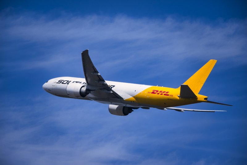 撮影：深澤明<br>Nikon Z 9／SZX 400mm F8 Reflex MF／マニュアル露出（F8、1/1,000秒）／ISO 200／WB：晴天