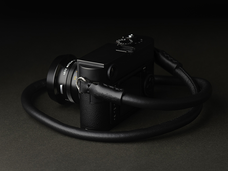 ロックンロール＜ブラック ラッシュ＞ストラップ