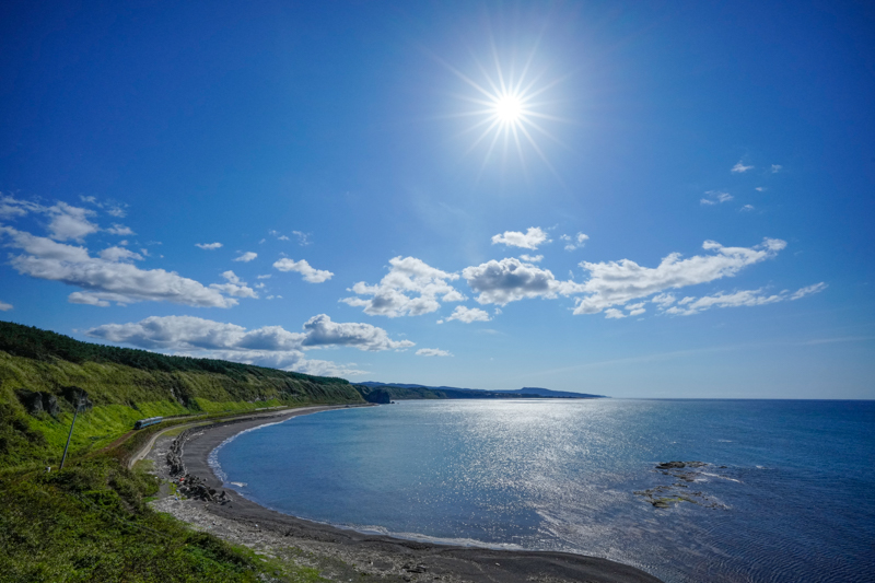ソニーα1　FE 14mm F1.8 GM（14mm） 絞り優先オート（F16、1/2,500秒）ISO 800　WB：太陽光