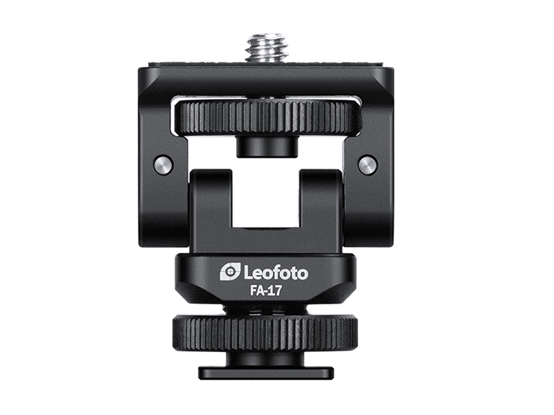 底部には1/4インチネジ穴も備えている