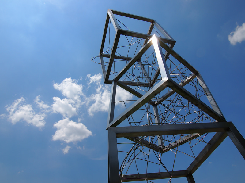 強めの反射光がレンズに入っていると思いますが、問題のない描写です、信頼の1本です。SHGにしてもいいくらいなんですけどね。<br>E-5　ZUIKO DIGITAL 11-22mm F2.8-3.5（F9・1/400秒）ISO 100