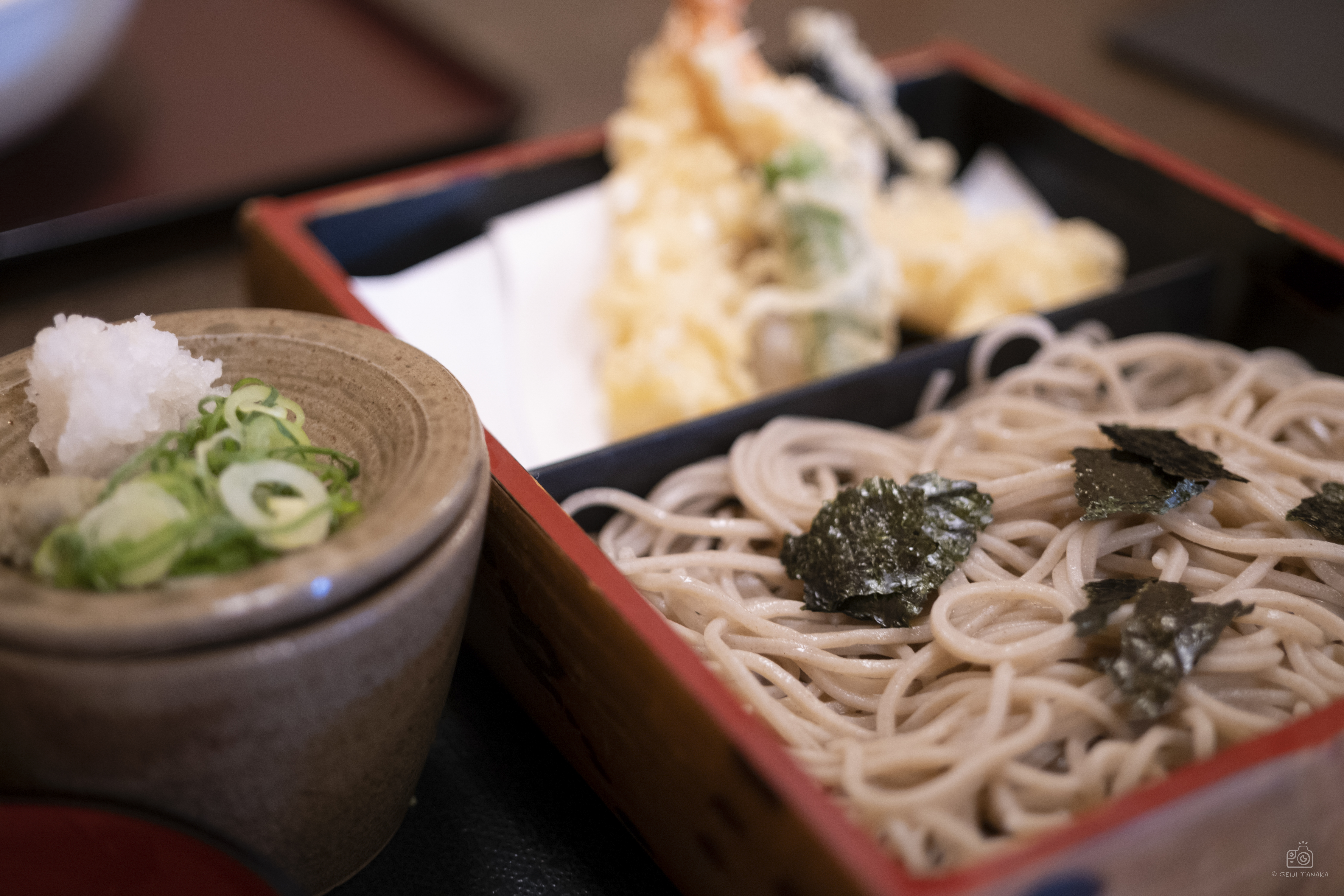 X-T4／絞り優先AE（1/20秒・F1.8・+0.3EV）／ISO 800