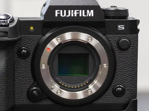 写真で見る FUJIFILM X-H2Sと新レンズ「XF18-120mm PZ」「XF150