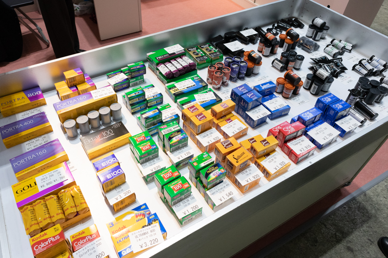 様々なフィルムが並んでいた