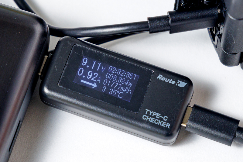 起動中に給電する場合は9Vに切り換わるためPD対応の機器が必須となる