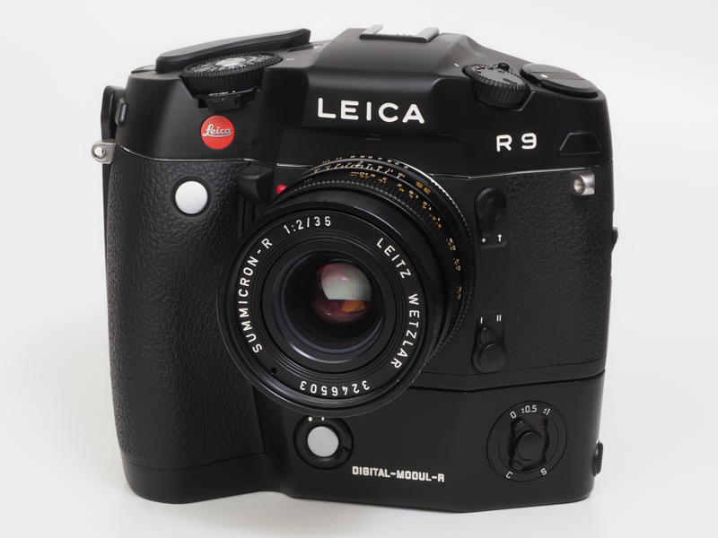 デジタルモジュールRを発掘して久しぶりに撮影した最初のカットでした。仕上がりを見て色味などは調整をしたくなりましたが、我慢して、そのままにしました。金属質感の描写にも優れたレンズです。<br>R9 - Digital Back DMR　ズミクロンR 35mm F2（F8・1/750秒）ISO 100