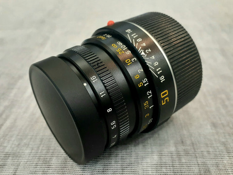 SUMMICRON 50mm f2 2nd 6枚玉　純正レンズキャップ SUMMICRON 50mm f2 2nd 6枚玉 純正レンズキャップ