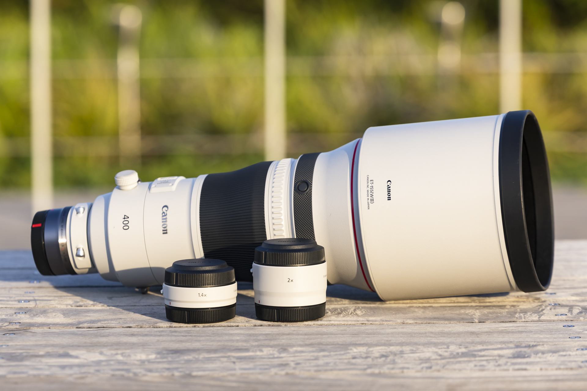 手前左からEXTENDER RF1.4x、EXTENDER RF2x