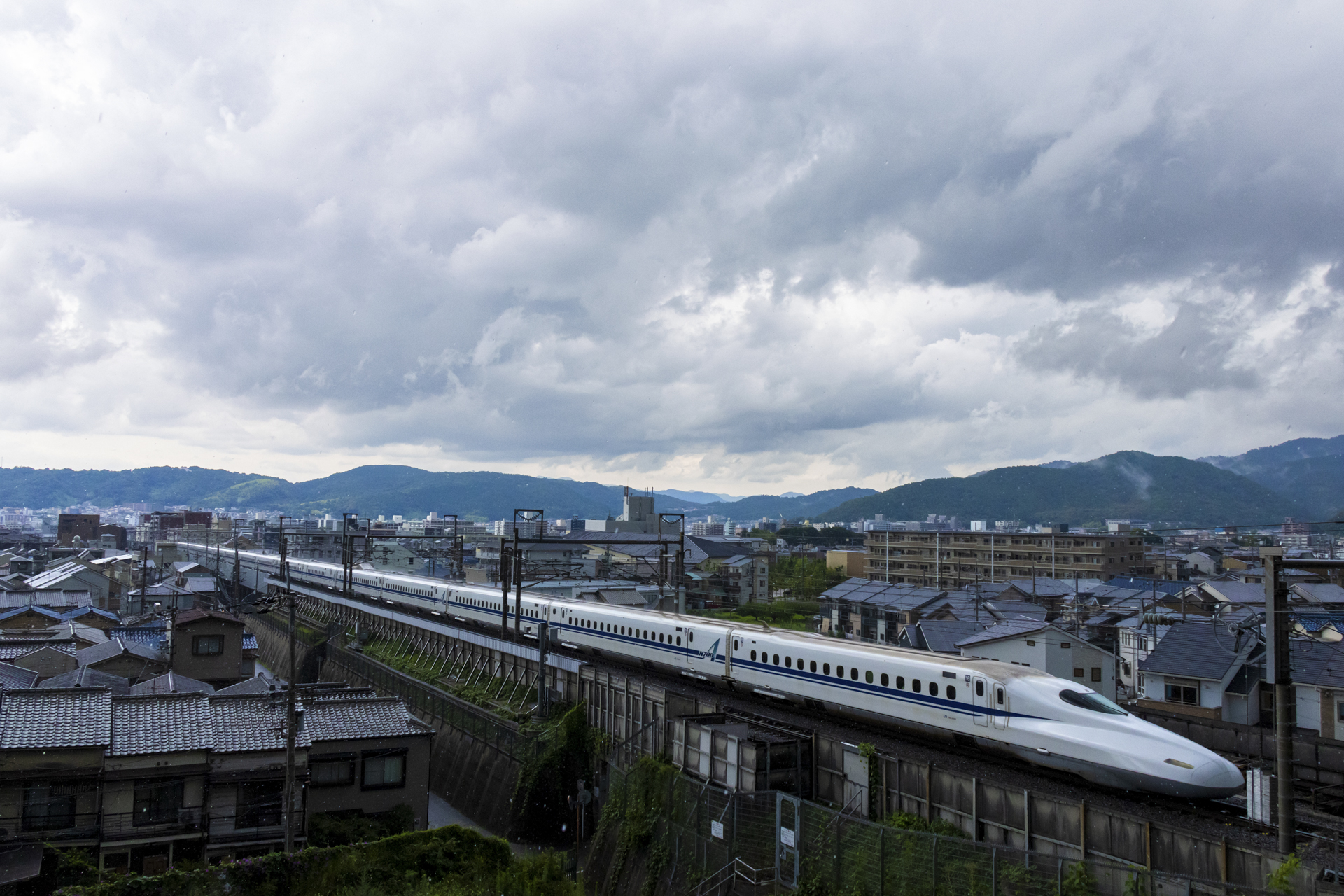 <span class="fnt-85">RF-S18-150mm F3.5-6.3 IS STM／18mm（29mm相当）／マニュアル露出（F7.1、1/2,000秒）／ISO 1600／WB：オート</span>