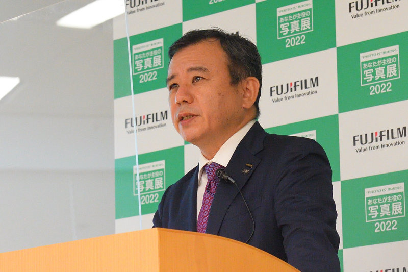 青木宇雄氏（富士フイルム株式会社 宣伝部長）