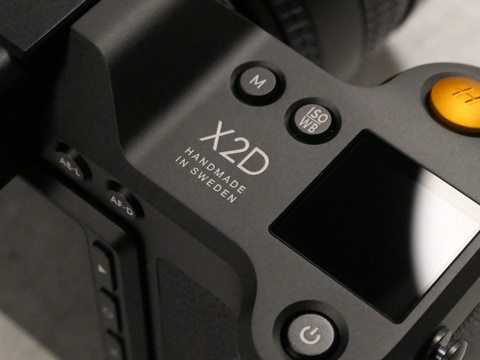 Hasselblad X2D ミラーレス一眼 箱付き 1億画素センサー、1TBのSSD搭載！ フラッグシップ中判ミラーレス