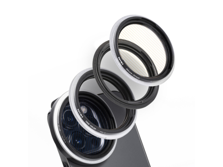 クリックマウントシステム