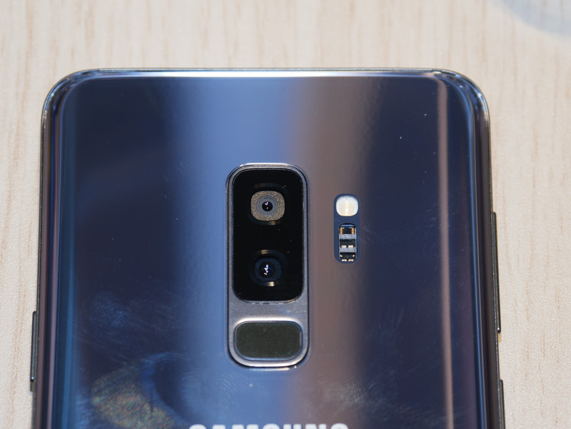 物理的な絞り機構を搭載したGalaxy S9。2段階なので自由度は高くないが、ボケ具合をコントロールできた