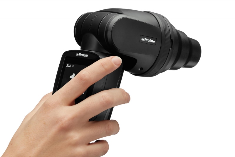 Profoto A10に装着