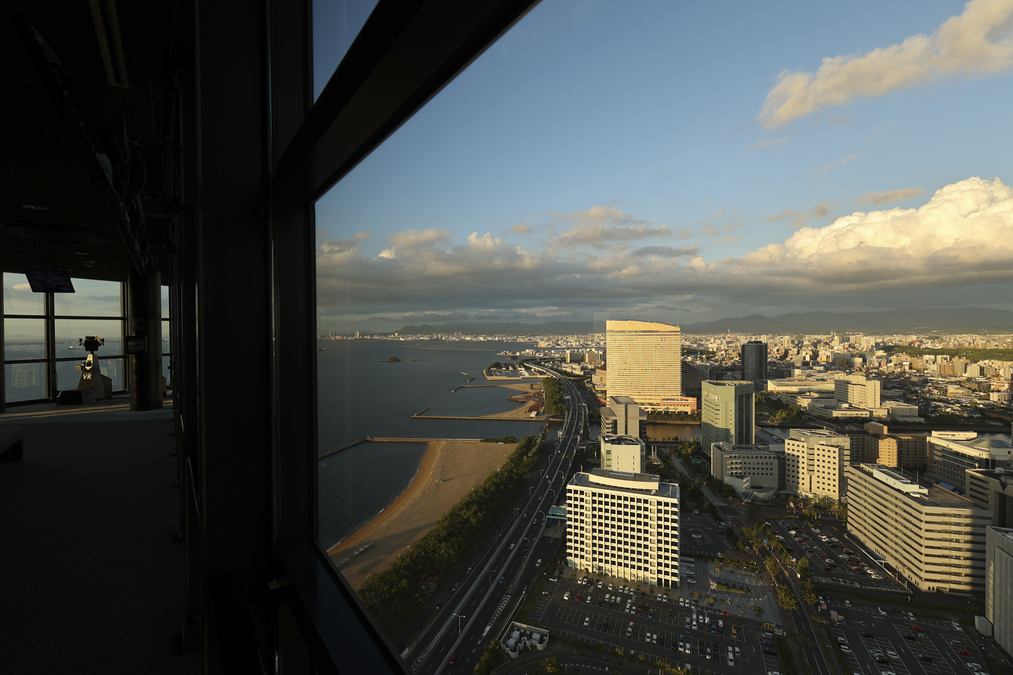 EOS R6／15mm／プログラムAE（F7、1/160秒、-0.3EV）／ISO 100／WB：くもり