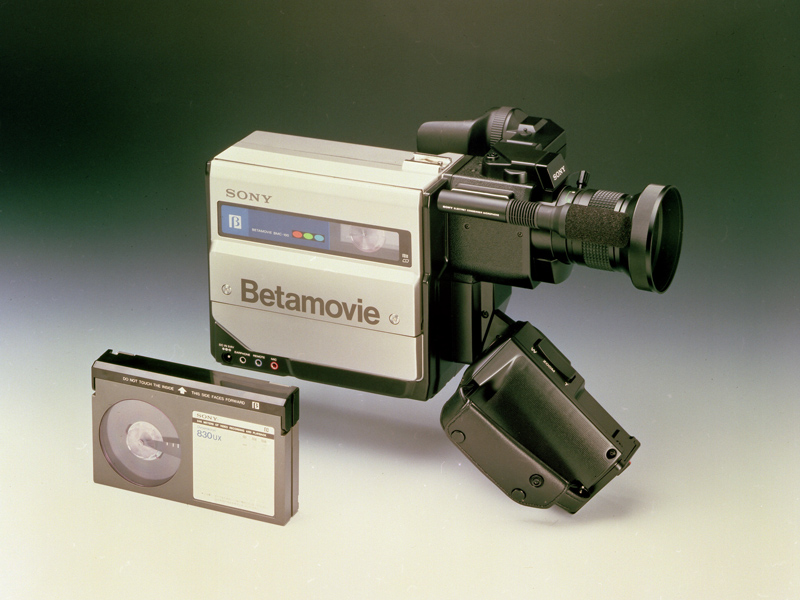 ソニーのビデオデッキ一体型ビデオカメラ