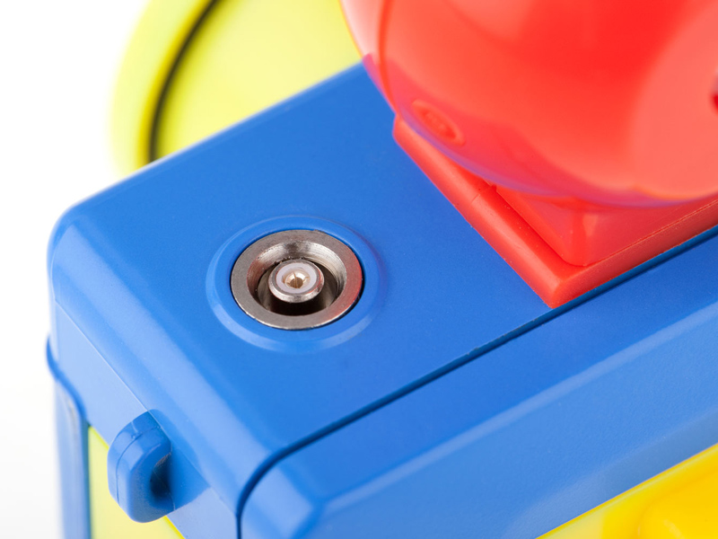 シンクロソケットを備えている