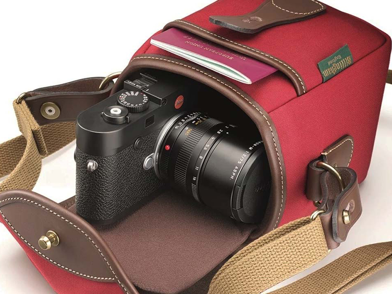 収納例：Leica M10＋M75mm F2.0