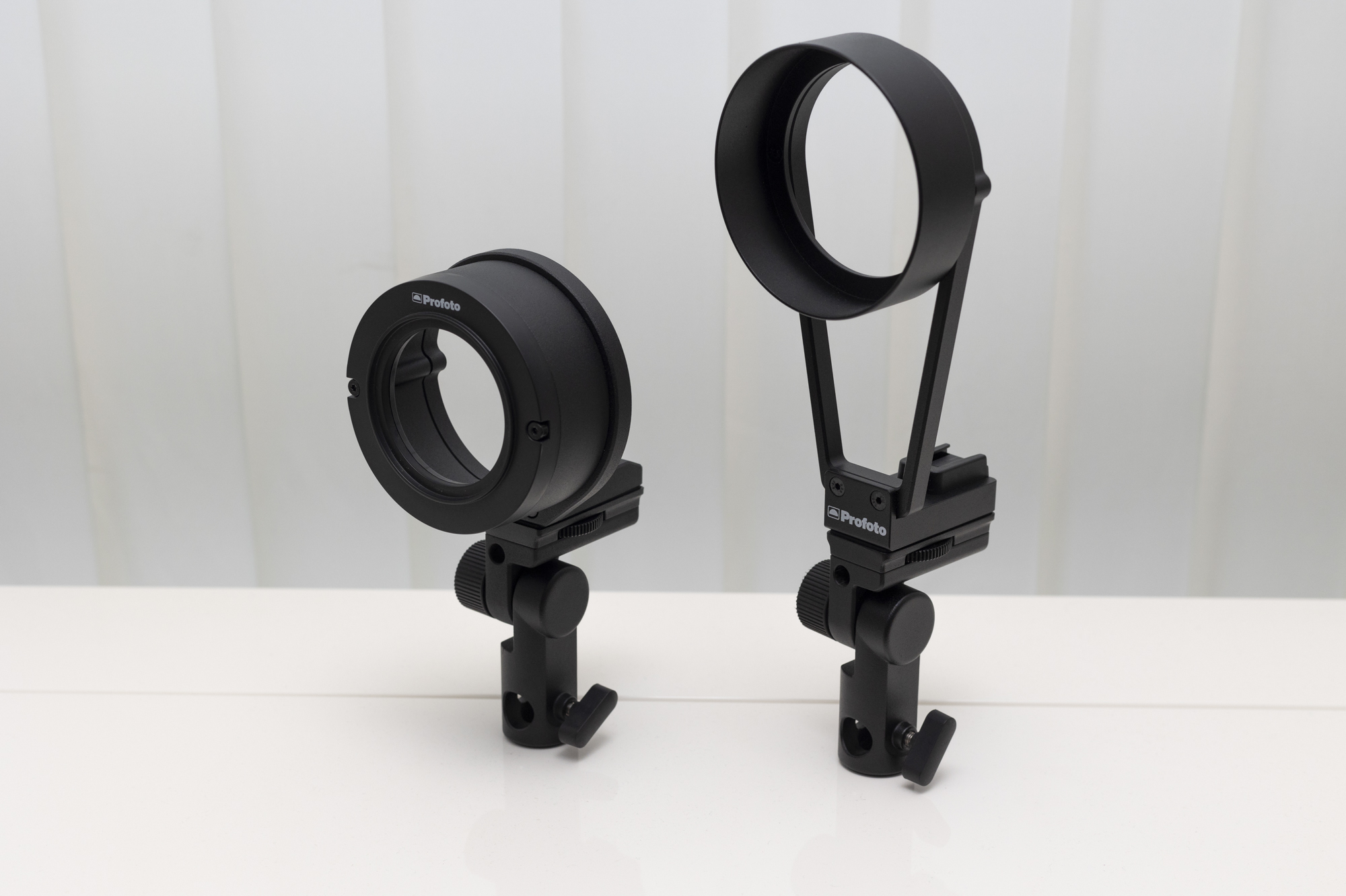 左からClic OCF アダプターII、OCFアダプター