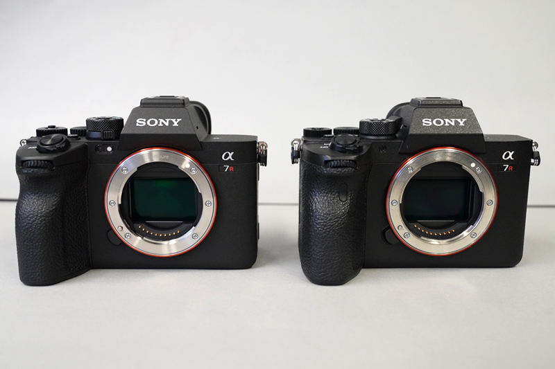 左がα7R V、右がα7R IV