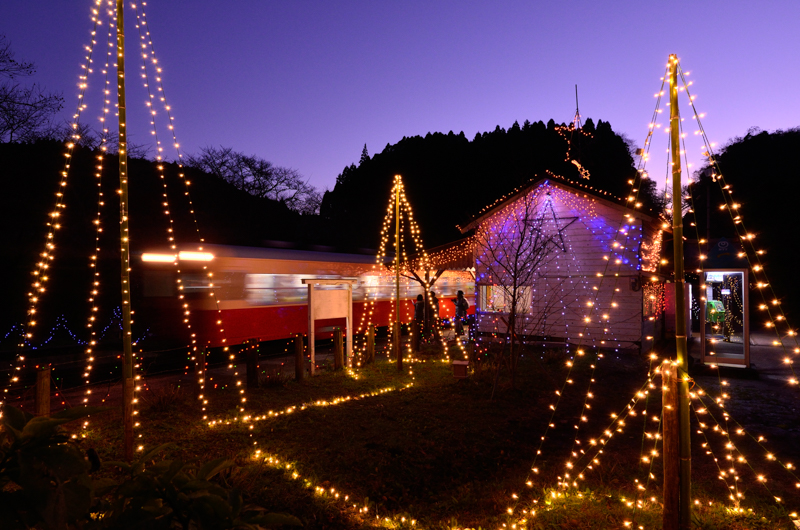 ニコンD7000　AF-S NIKKOR 14-24mm f/2.8G ED （21mm相当） 絞り優先オート （F8、1/4秒） ISO 200 WB:晴天