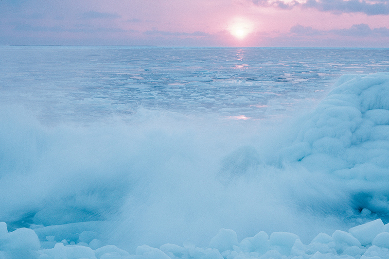 🄫Takeshi Mizukoshi 太陽が昇る流氷