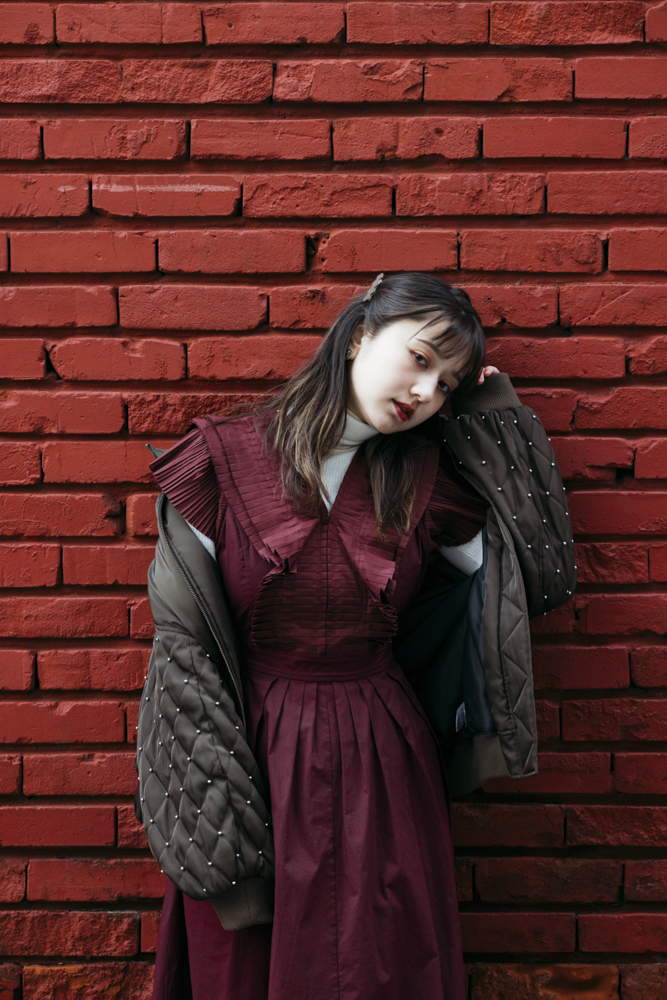 EOS R5／135mm／絞り優先AE（F5.6、1/25秒、－0.3EV）／ISO 3200／WB：オート