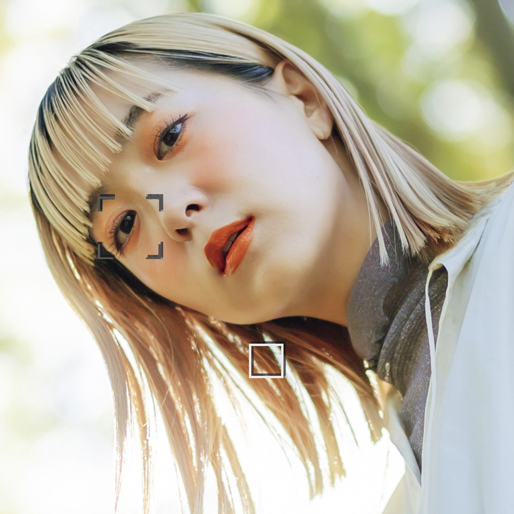 ボタンを押すと瞳へAFフレームが移動する