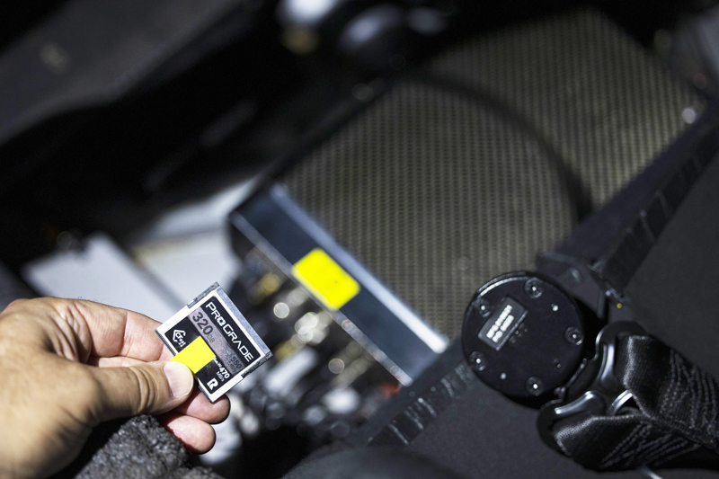 WRCカーには前方とドライバーなど定められた位置のほか、アクセルやブレーキワークが見える位置など各チームが決めた場所に車載カメラが搭載される。現在、WRCおよびWRC2ともにプログレードデジタルのCFastが使われている