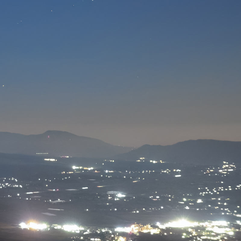 ライブコンポジット（左）ライブコンポジットON（右）