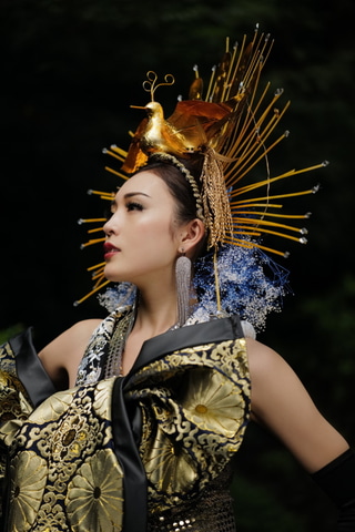 山岸伸の「写真のキモチ」 第37回：「ミス・アース」って、ご存じです