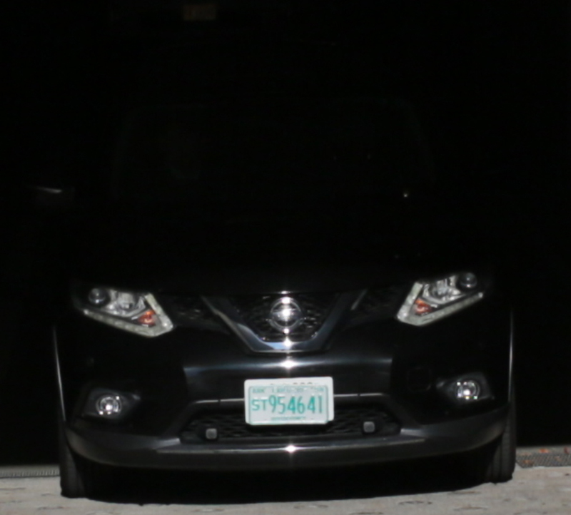 視認状況：運転手× ナンバープレート○