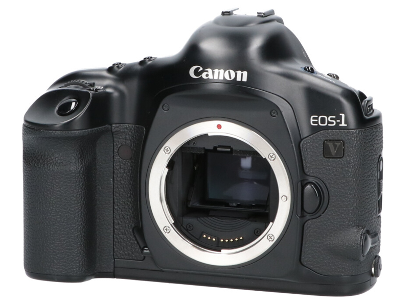 キヤノンEOS-1V（販売価格7万6,000円）
