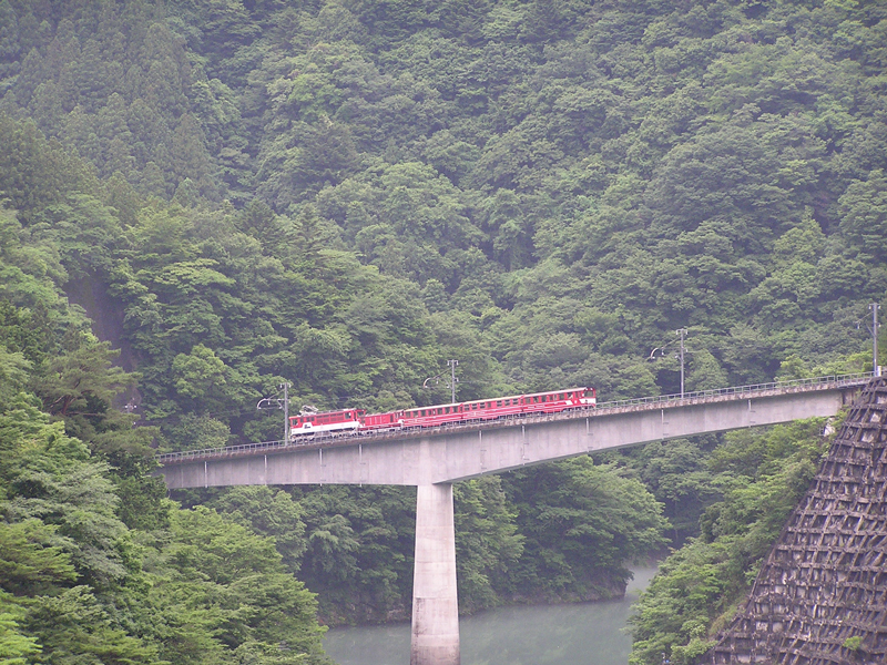 井川線イメージ（アプト式鉄道区間）