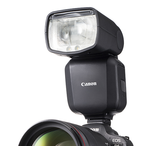 発売予定日:2023年3月<br>キヤノンオンラインショップ価格:6万6,000円(税込)<br> <br>照射角:24~200mm(ワイドパネル使用時14mm)<br>ガイドナンバー(約):60(照射角200mm設定時、ISO100・m)<br>発光回数:約350~2,450回 連続フル発光回数:40~95回以上<span class="fnt-85">※</span><br>バウンス角:120°(上)、7°(下)、180°(左右)<br>マニュアル発光:1/1~1/1,024<br>外形寸法:約80.2×139.9×123.3mm<br>質量:約491g(バッテリー含まず)<br> <br><span class="fnt-85">※照射角35mm、レベル2の発光制限までの連続フル発光可能回数。新品・フル充電のLP-EL使用時。マニュアル発光時、キヤノン測定基準による。</span>