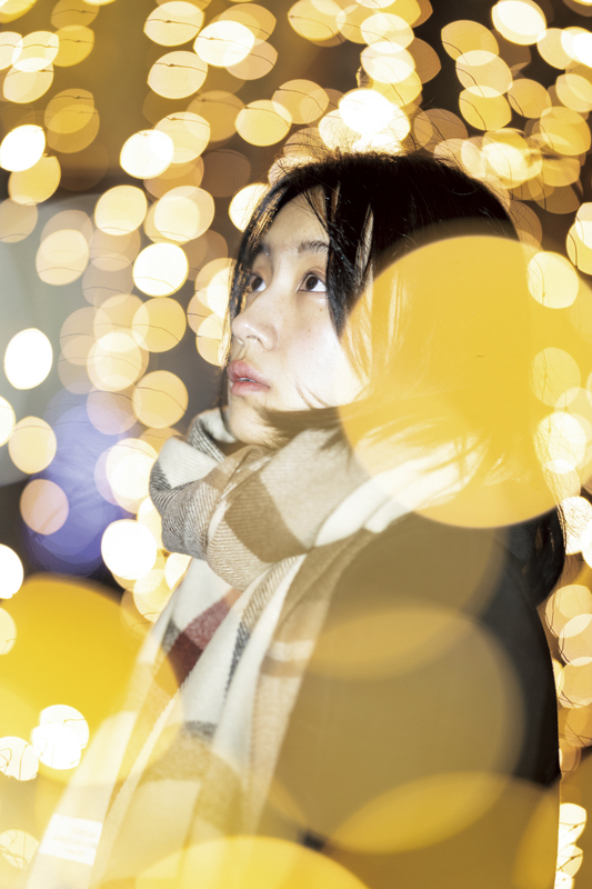 EOS R6 Mark II／RF85mm F1.2 L USM／85mm／マニュアル露出（F1.2、1/160秒）／ISO 400／WB：5,500K／モデル：かんばらふうこ