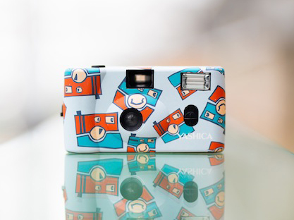 YM002（トイカメラ）