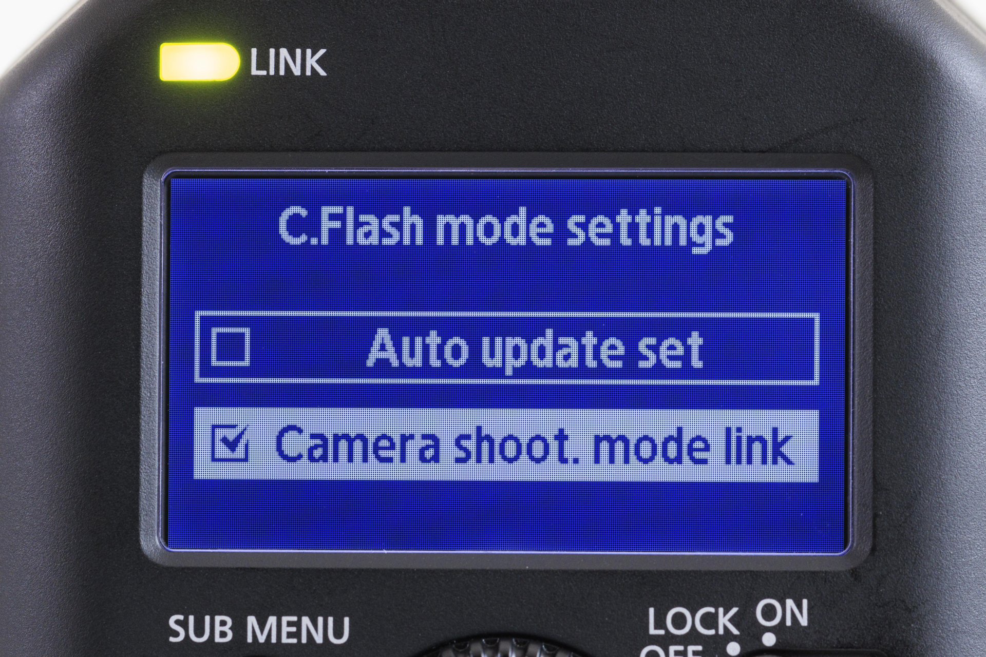 カメラ本体との連携は、「C.Flash mode settings」内で「Camera shoot.mode link」にチェックを入れる必要があるので注意