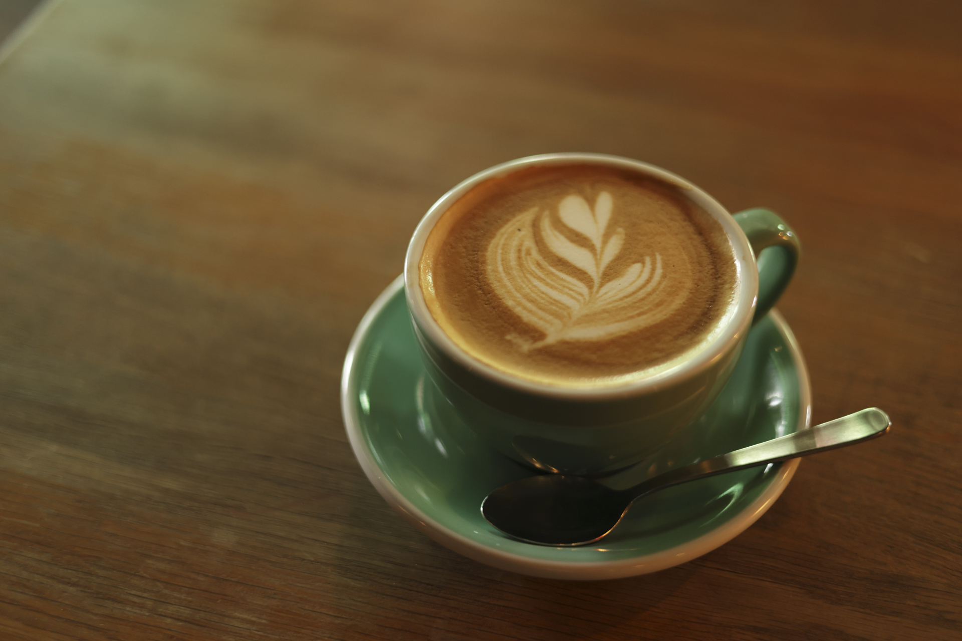 EOS R6 Mark II／RF50mm F1.8 STM／50mm／マニュアル露出（1/80秒・F1.8）／ISO 800