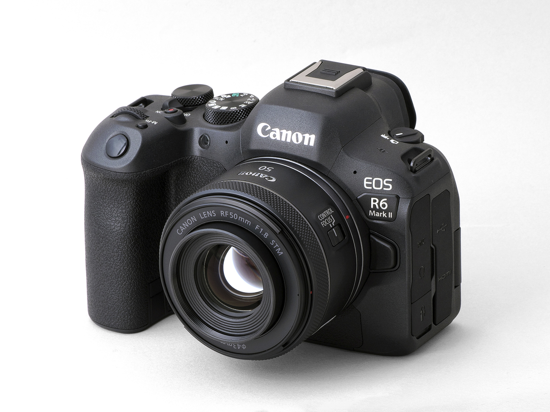 RF50mm F1.8 STMとの組み合わせ例