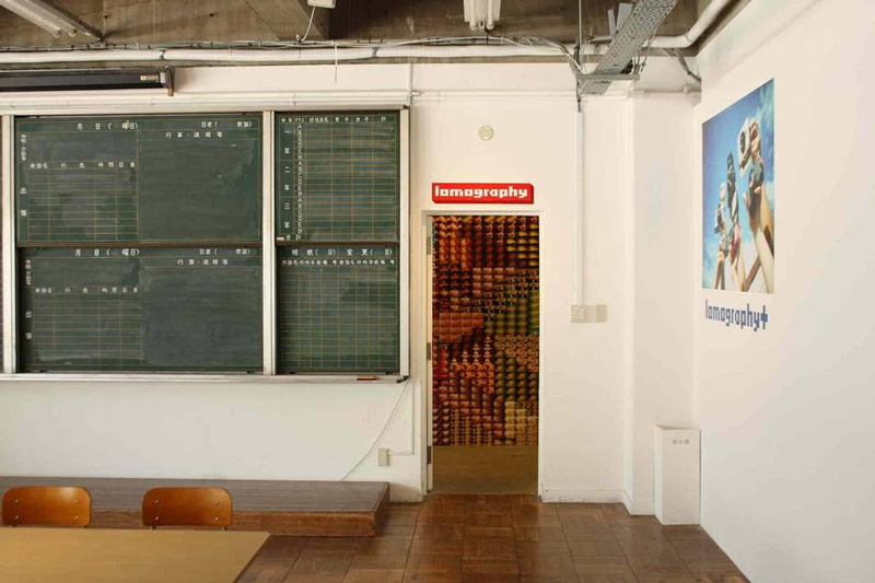 現在の直営店入口